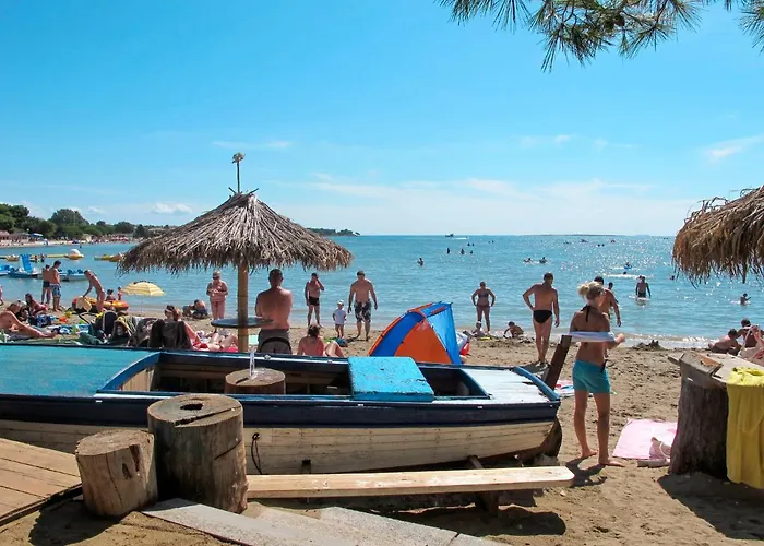 Apartment Hilde Red-9 By Interhome